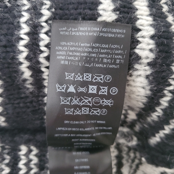 Guess Leanne Coverup - Picture 4 of 4